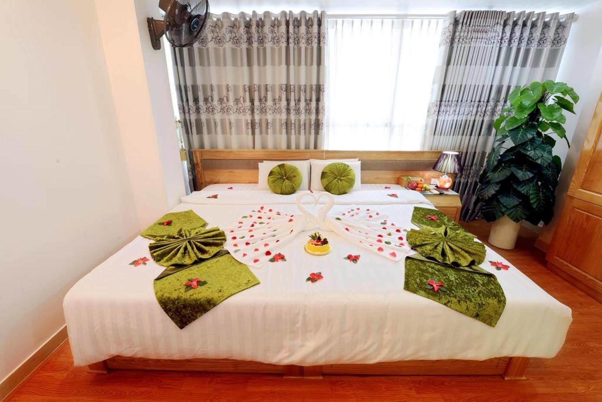 Blue 29 Hotel Hanoi Bagian luar foto